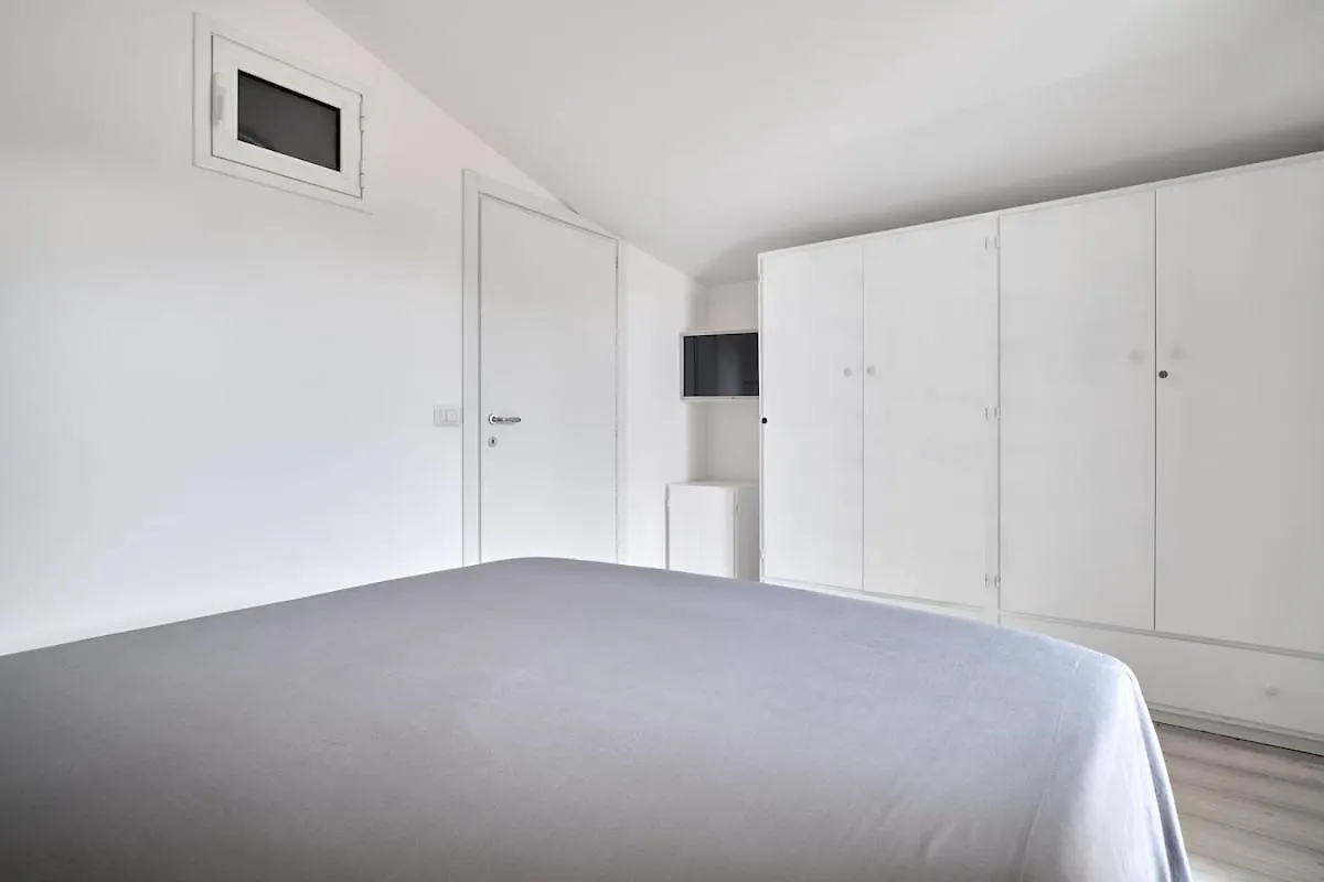 Chalet Cottage Vittoria Marazzino Italy